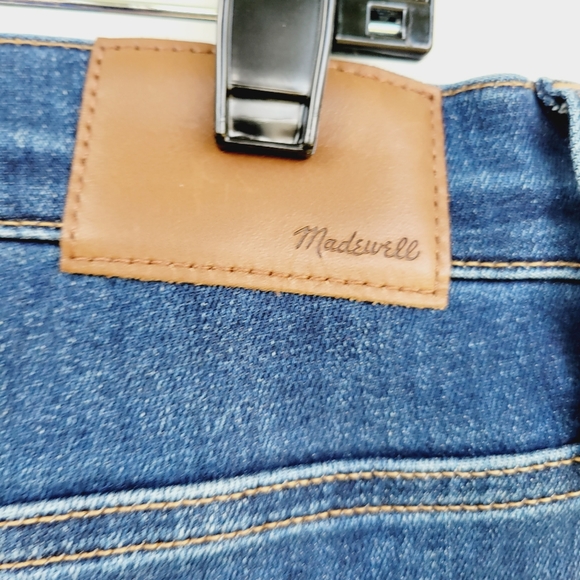 Madewell Petite 10" High-Rise Skinny Jeans in Danny Wash Size 32 - Picture 10 of 16